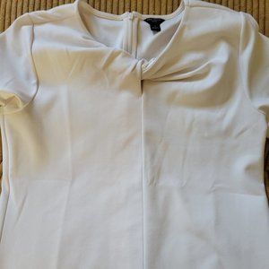 Off-white Ann Taylor short sleeved blouse. Washed once, never worn. Petite Small